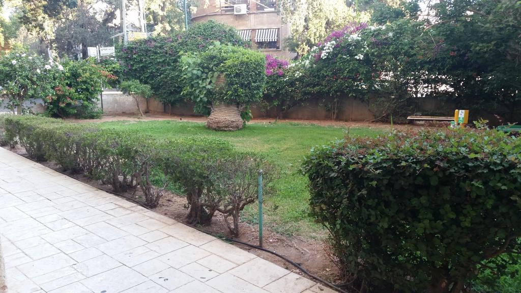 Herzliya Center Apartments ภายนอก รูปภาพ