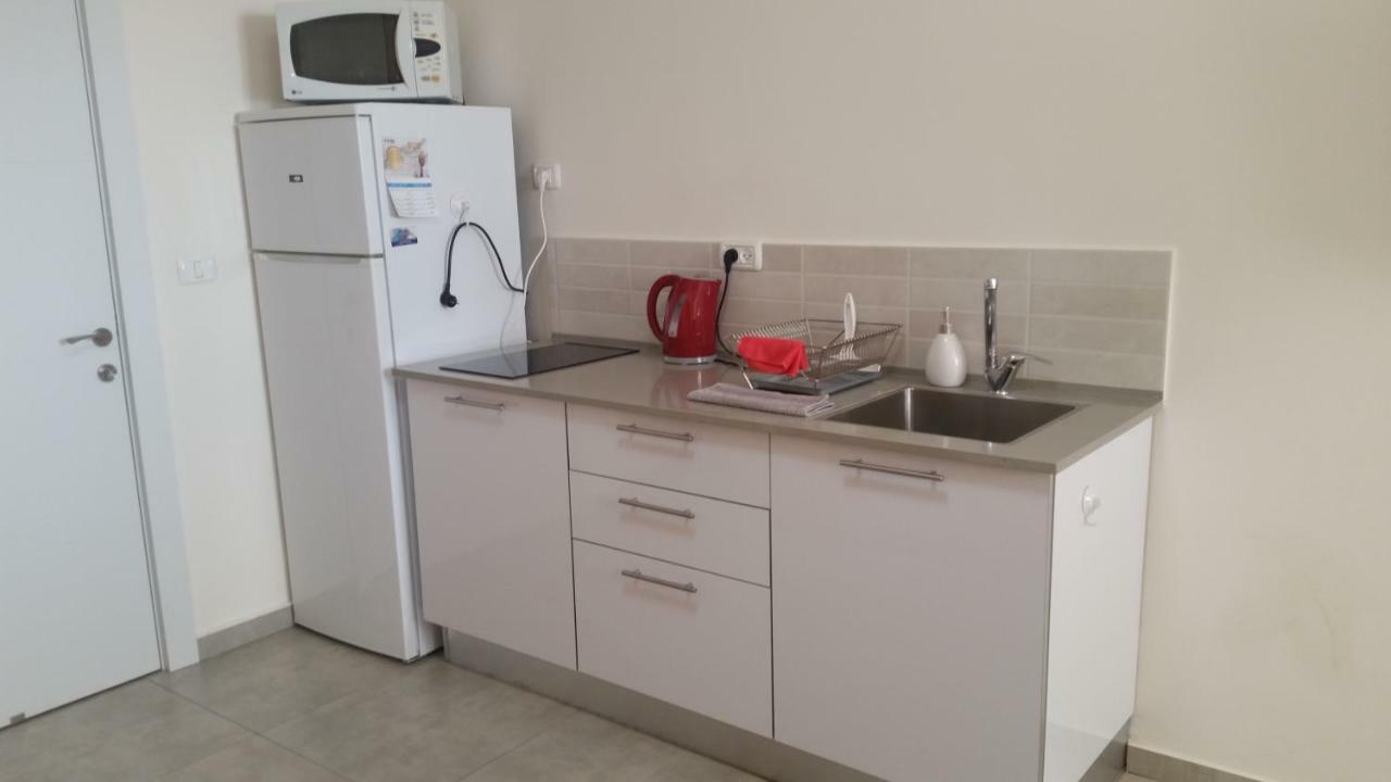 Herzliya Center Apartments ภายนอก รูปภาพ