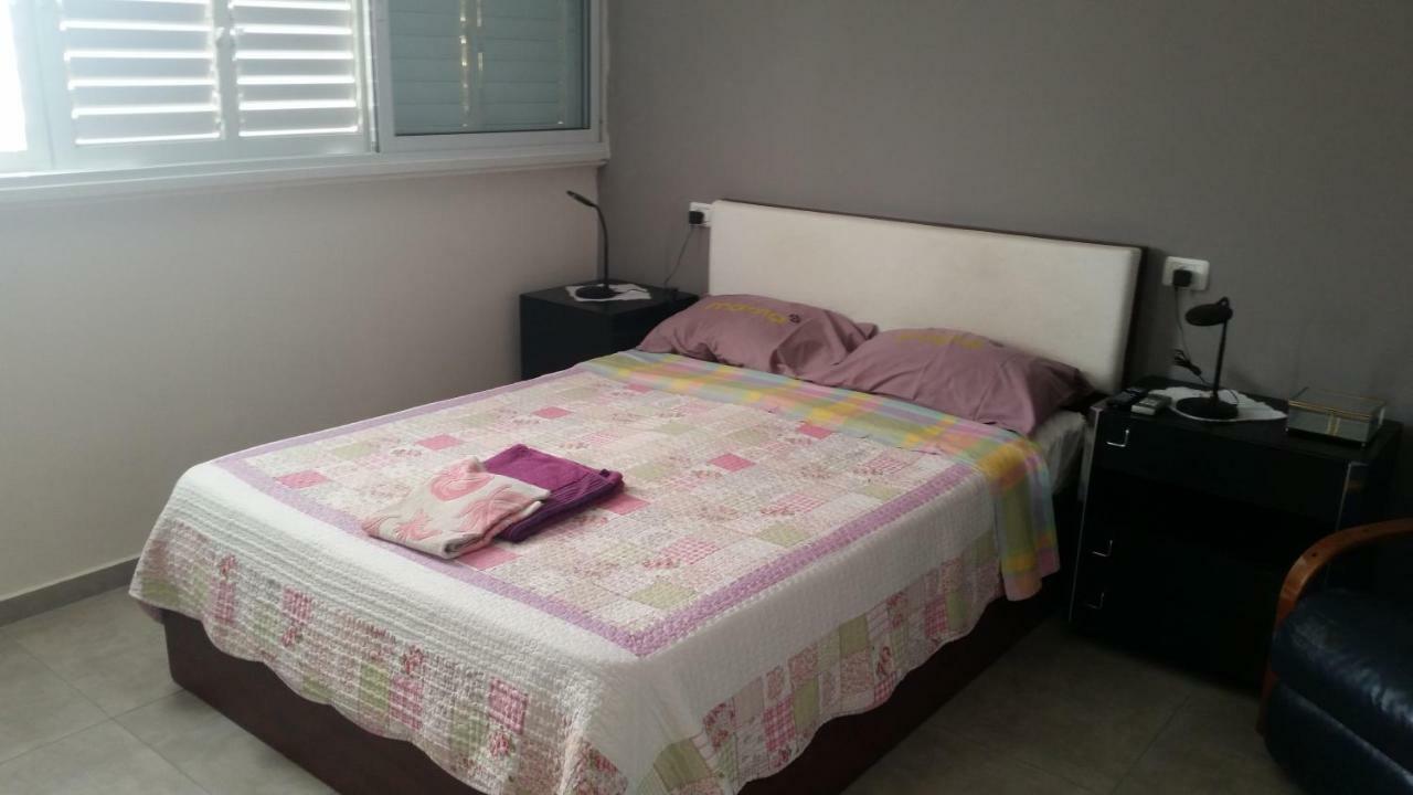 Herzliya Center Apartments ภายนอก รูปภาพ