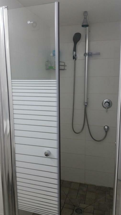 Herzliya Center Apartments ภายนอก รูปภาพ