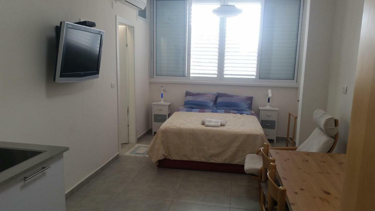 Herzliya Center Apartments ภายนอก รูปภาพ